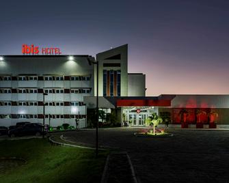 Ibis Belem Aeroporto - Belém - Building