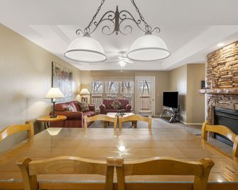Stonebridge Village Resort - Reeds Spring - Dining room