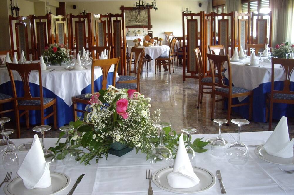 Hostal Siete Picos - El Espinar - Restaurant