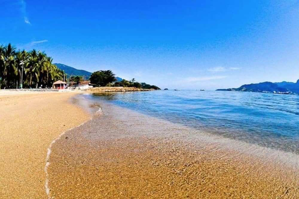 بوسادا تشالي سويسو - إلهابيلا - شاطئ