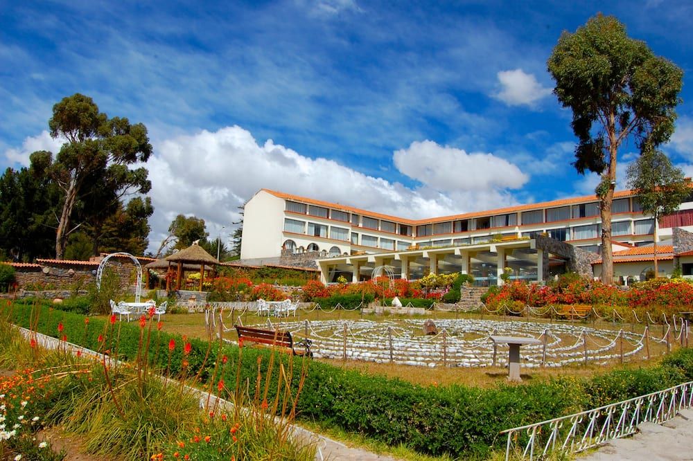 Taypikala Hotel Lago - Puno - Building