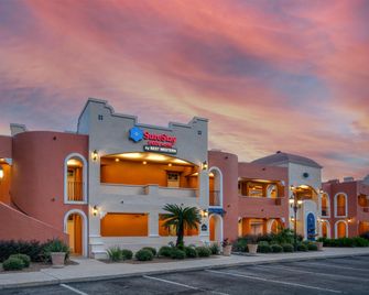 SureStay Plus by Best Western The Villages - Lady Lake - Gebouw