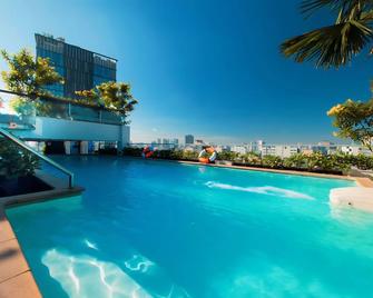 Alagon City Hotel & Spa - Ciudad Ho Chi Minh - Piscina