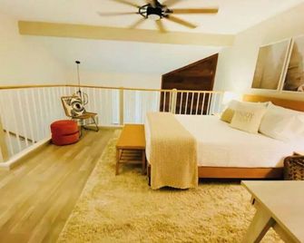 The Boho In Btx - Adults Only - Brownsville - Bedroom