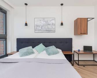 Apartments Browar Gdanski by Renters - Gdansk - Bedroom