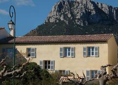 Le Vieux Logis Chambres d'Hôtes - Farlede - Gebouw