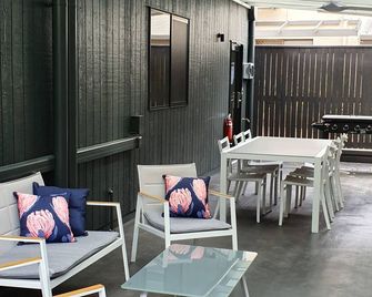Redhill Cairns Living - Martyn St - Cairns