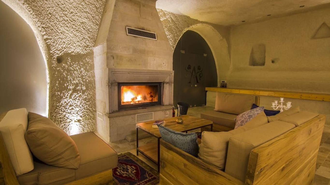 Azure Cave Suites - Cappadocia