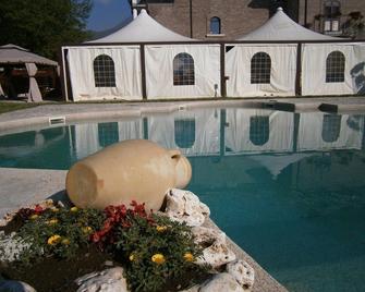 Myriam Country House B&B - Mercogliano - Piscina