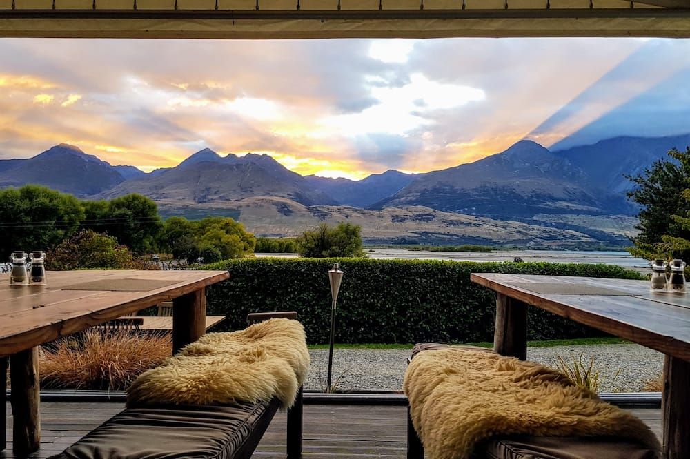 Kinloch Wilderness Retreat