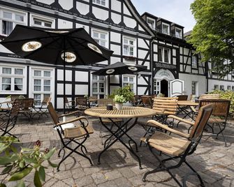 Landhotel & Gasthof Cramer - Warstein - Patio