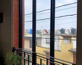 Hotel Y Restaurante Mayaland - Quetzaltenango - Balcón