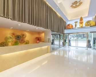 فندق سيلكا فار إيست - Hong Kong - ردهة
