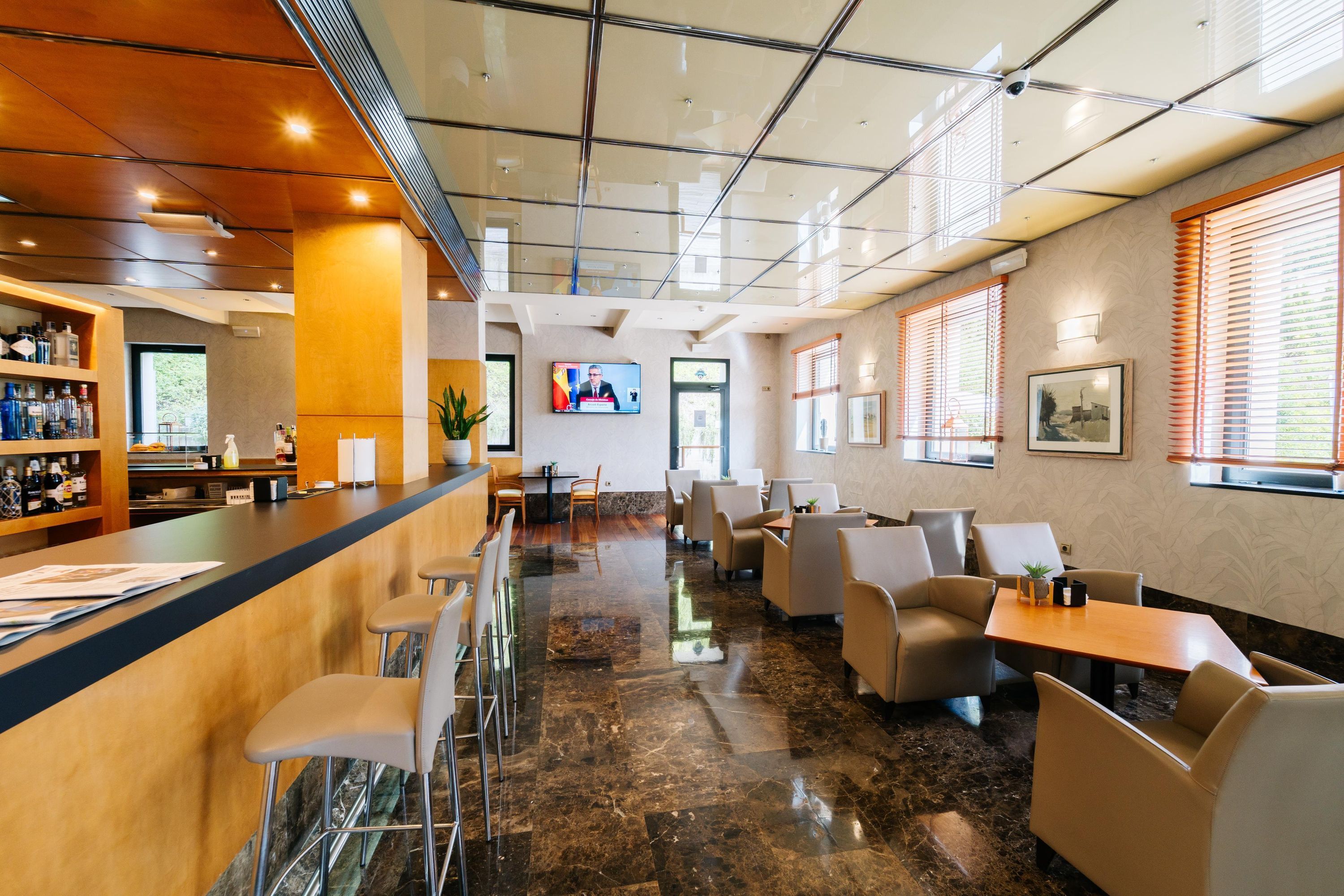 abba Burgos Hotel - בורגס - בר