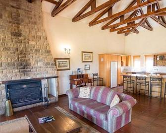 Connemara Close - Unit 3 - Dullstroom - Living room