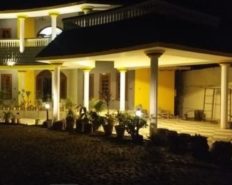 The Exclusive House - Peshawar