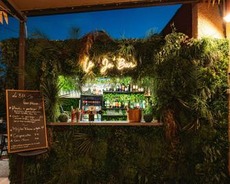 ibis Marseille Provence Aéroport - Marignane - Bar