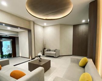 Plaza Hotel Semarang - Semarang - Lounge