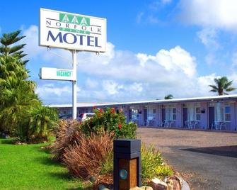 Norfolk Pines Motel - Merimbula - Gebäude