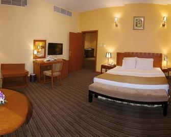 Al Massa Plus Hotel - Al Ain - Bedroom