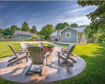 Mountvernon I Gambier I Firepit I Patiogrill - Mount Vernon - Patio