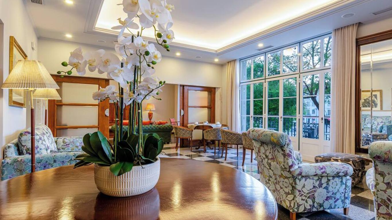 Hotel Metropole