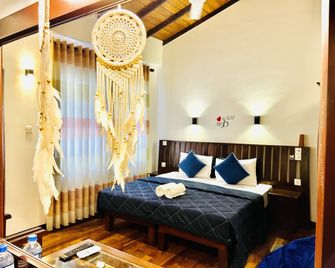 Cozy Sea view Inn - Хіккадува - Спальня