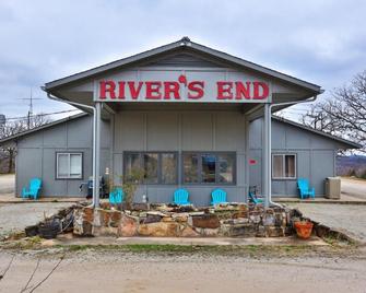 Rivers End Motel and RV Park - Warsaw - Building