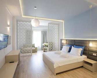 Nautic Luxury Club - Mamaia - Bedroom