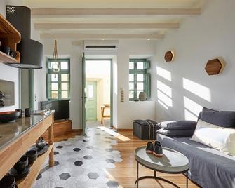 Domenica Home & Spa - Pyrgos Kallistis - Obývací pokoj