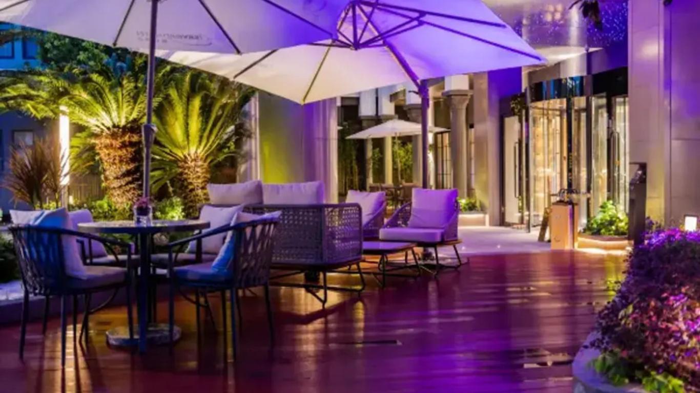 Jiahong Hotel (Shanghai Pudong Airport, Chuansha Metro Station)