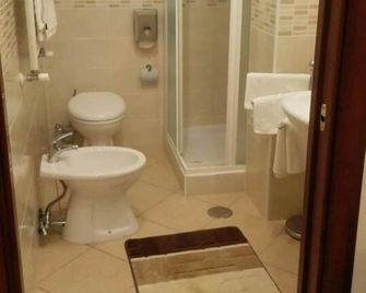 Agriturismo Antica Casa Scardone - Piedimonte San Germano - Salle de bain