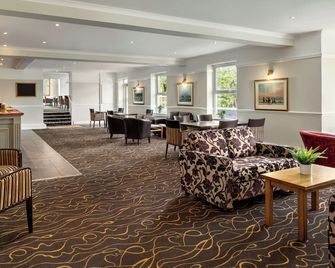 Ramada by Wyndham Cheltenham - Cheltenham