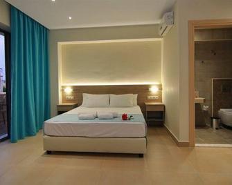 Hotel Kalia Beach - Gouves - Schlafzimmer