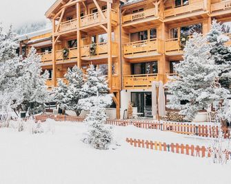 Hôtel Chalet Mounier - Les Deux-Alpes - Building