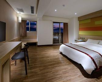 Cheng Pao Hotel - Puli Township - Bedroom