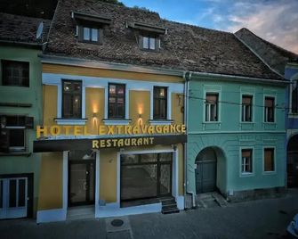 Extravagance Hotel - Şighişoara - Edificio