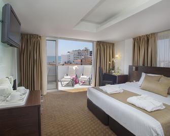 Amorgos Boutique Hotel - Larnaka - Schlafzimmer