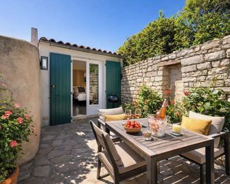 Le Clos Des Sternes - La Flotte - Patio