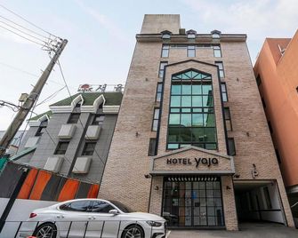 Daejeon Yongjeon Hotel Gaja - Daejeon - Building