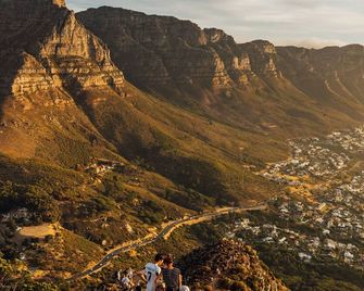 Eighty2 On M - Fluent Serviced Apartments - Cape Town