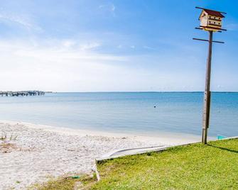 Sunset Harbor #2-204 - Latitude Adjustment - Navarre - Beach