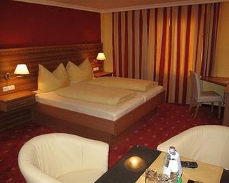 Hotel Victoria - Zell am See - Bedroom
