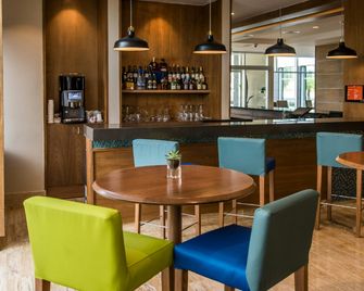 Hampton by Hilton Santo Domingo Airport - Santo Domingo - Bar