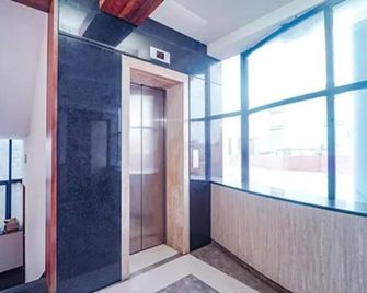 Fabhotel Grand Gunas - Коімбатор - Лоббі