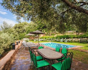 Atlas Smile Retreat - Ouirgane - Patio