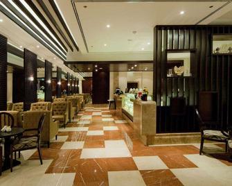 Ayla Hotel - Al Ain - Restaurant