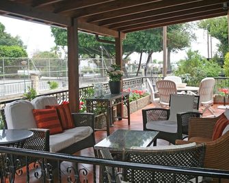 Chrielka Hotel - Limassol - Balkong