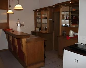 Hotel Alt Vinnhorst - האנובר - מטבח