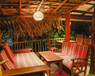 Beach View - Arugam - Patio